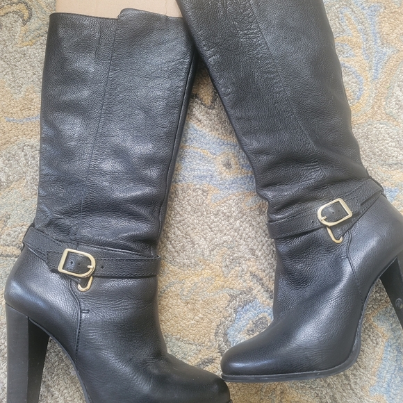 Banana Republic women's tall boots,black. Size 7.5. - Picture 4 of 5